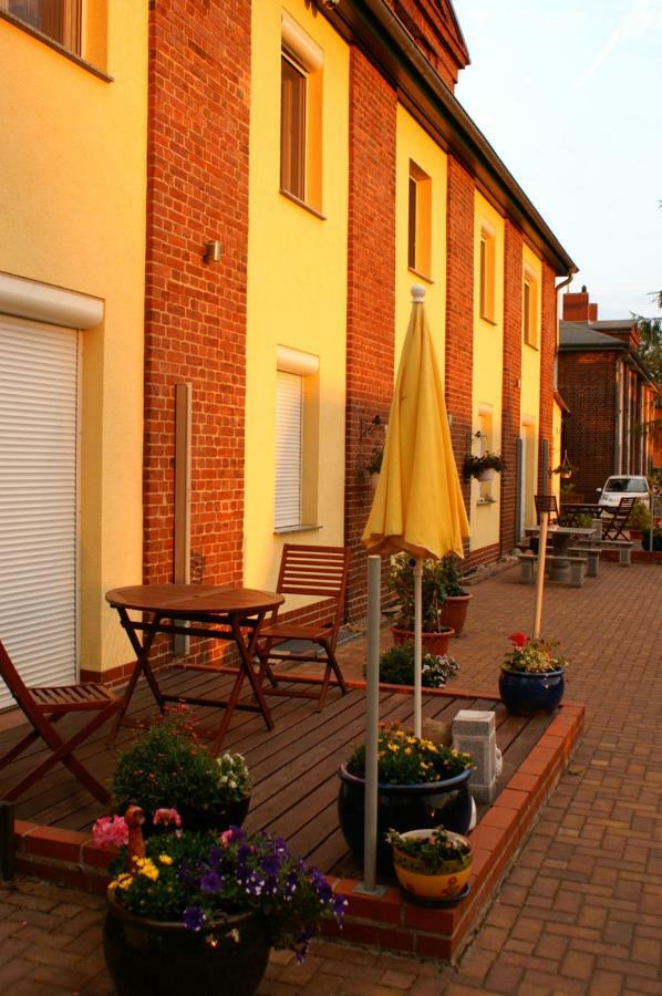 Ferienwohnungen Amselweg Brandenburg (Brandenburg an der Havel) Exterior foto